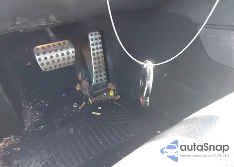 2009 Mercedes-Benz C 300 Luxury/Sport z USA, uszkodzony, nr VIN WDDGF54X29R056814